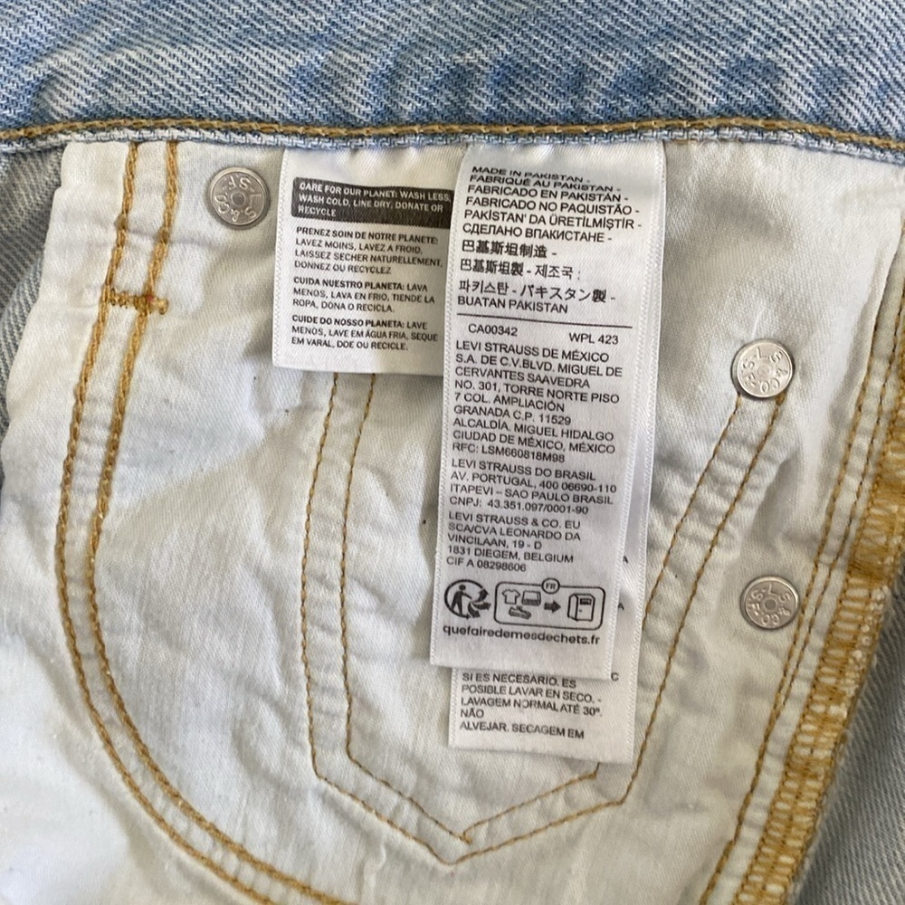 Levi's Icon Mini Denim Skirt Light Wash Fitted Button Size 27 - Picture 7 of 8